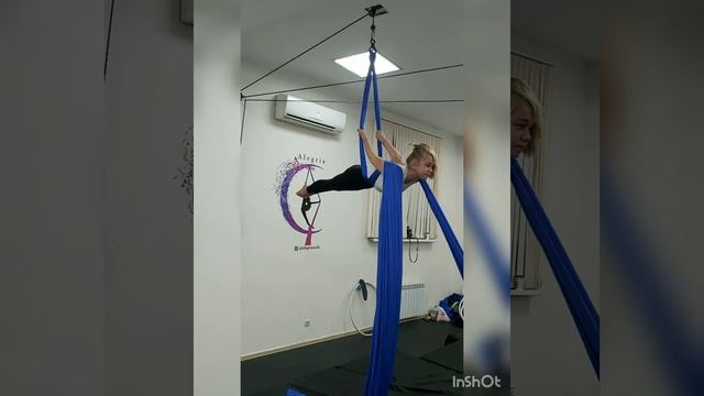 УРОКИ ПО ВОЗДУШНОЙ ГИМНАСТИКЕ / AERIAL CLASS / AERIAL SILKS