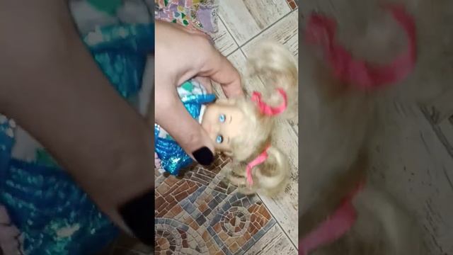 для Авито. Маленькая кукла с двумя нарядами. смотреть онлайн