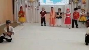 танец дружба народов