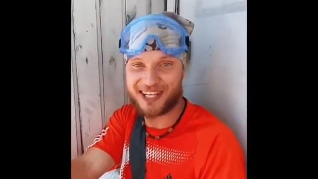 Однорукий повар / анекдоты, приколы, короткие смешные видео смотреть онлайн