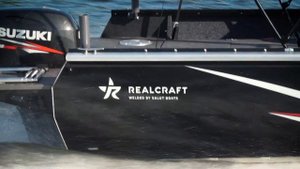 Моторная лодка REALCRAFT 470 в компоновке FISH PRO