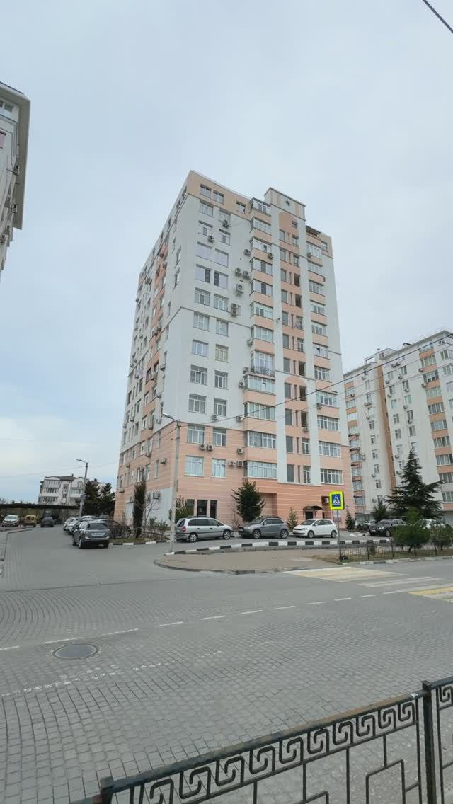 ул. Парковая 14, Севастополь. Видео обзор квартиры для продажи. АН "РК".