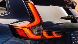 New Honda CR-V 2023 Rivals of Hyundai Santafe and Kia Sorento