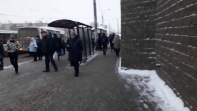 СВХ без фотошопа. Прогулка у метро Выхино. смотреть онлайн
