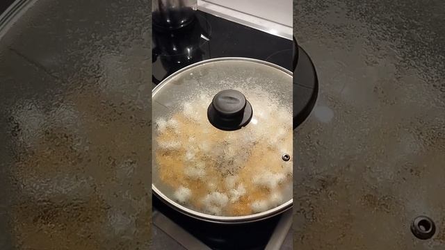 как правильно приготовить попкорн ??? смотреть онлайн