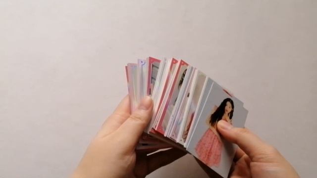 Izone Oneiric Theater Trading Cards Unboxing смотреть онлайн