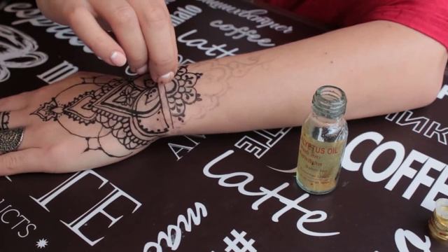 а Вы так рисуете Мехенди? смотреть онлайн