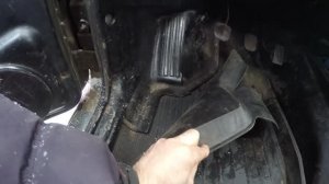 Нива 2х2, откуда вода под ковриками, клизма для стекла