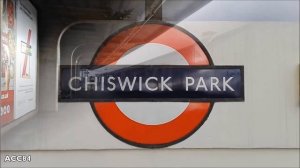Chiswick Park | District line : London Underground ( S7 Stock - 1973 Tube Stock )
