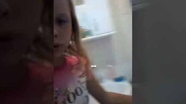 Кот упал с 5 этожа смотреть онлайн