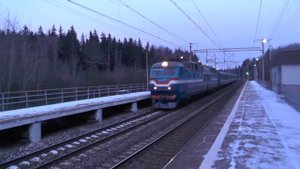 Электровоз ЧС7 с поездом № 075 Москва - Гомель