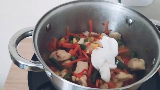 Готовлю рис с курицей и овощами на плитке. Грудка | Вкусно????