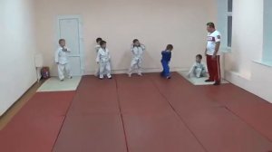 1.11.15 Открытый урок _ акробатика. Дети