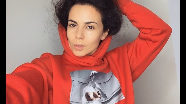 Размер ноги 44 не меньше - подписчики обсуждают новое фото Насти Каменских смотреть онлайн