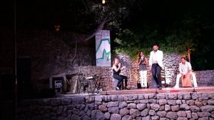 El baile del cajon flamenco en Deia, Mallorca