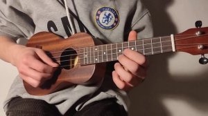 Разбор на мелодию розовая пантера на укулеле...