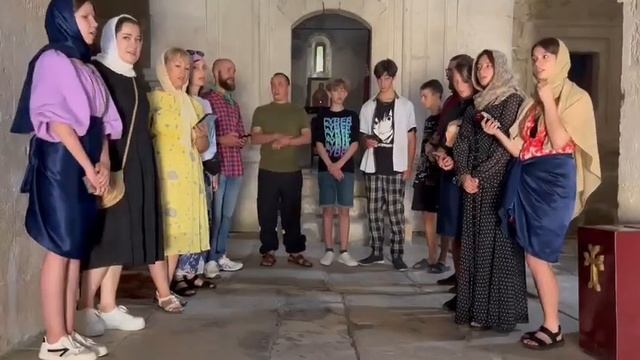 Вокальный ансамбль "Родные напевы" и вокальный ансамбль старинной казачьей песни "Казачья справа"