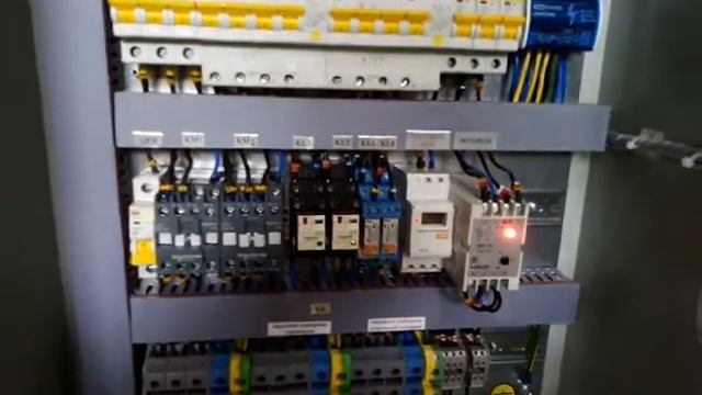 Щит наружного освещения с фотореле, таймером и выносным пультом управления смотреть онлайн