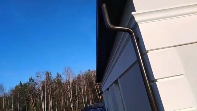 Сочетание матовой крыши и глянццевого водостока смотреть онлайн