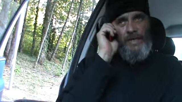 Пьяный в хлам священник  Ялта  Крым    YouTube