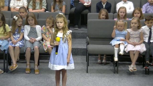 "В день чудесный Воскресенья" Кристина Бичикова смотреть онлайн