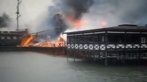 Ростов-на-Дону — Пожар в ПЕТРОВСКОМ ПРИЧАЛЕ / 16.11.2014 год.