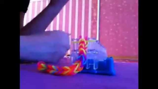 Плетение браслета из резинок смотреть онлайн