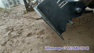 Самодельный минипогрузчик на гидроходу UT-20. Стрела, повторитель, плита на ковш.