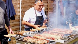 Готовим шашлык и люля-кебаб для наших друзей в германии