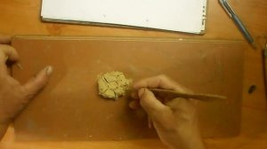 Как вылепить цветок. Учимся лепить модели для гипсовой лепнины.