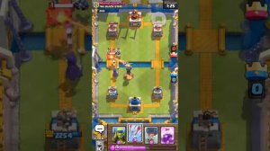 Онлайн бой Clash Royale