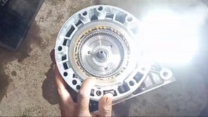 Toyota CR42 auto transmission repair. part 5   03-71A