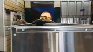 Процесс изготовления и монтаж комплекта воздуховодов из нержавеющей стали для Первомайской ЦРБ.