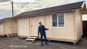 Как обустроить пустой участок. Обзор трёх построек из мини-бруса