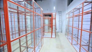 Проектирование торгового оборудования - металлических стеллажей, торговых витрин и прилавков.