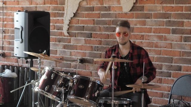 Олимпиада Нешколы Барабанов в Коломне. Отборочный тур. Кир Малов - "He Is Me" (Кирпичи) смотреть онлайн