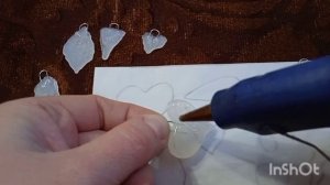 Мастер-класс "Изготовление кулона из термоклея"