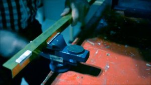 имеет это СМЫСЛ???  Упор для ЛИНЕЙКИ!!!