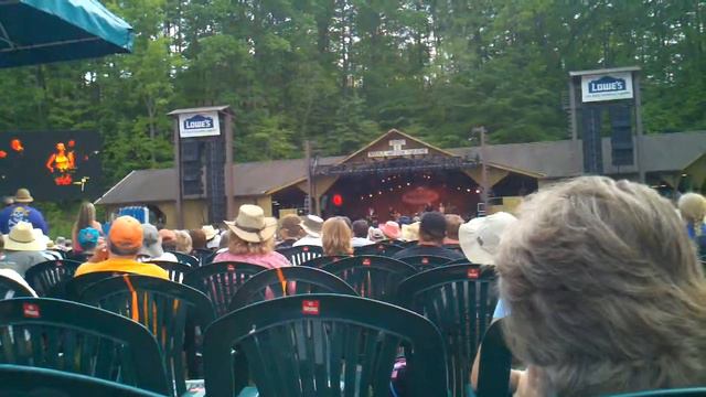 Merlefest 2011 Robert Plant Misty Mountain Hop смотреть онлайн