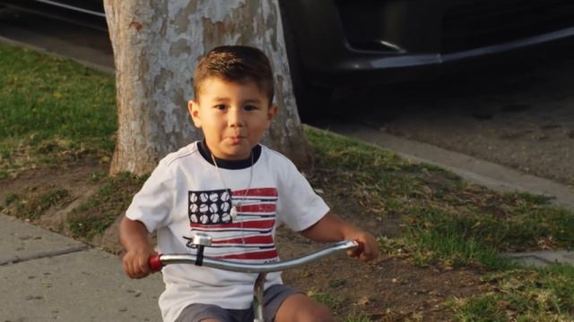 Creeper's Back - CholoSpin смотреть онлайн