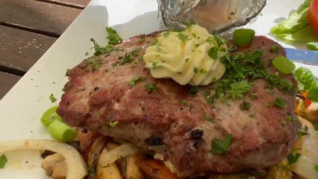 Обедаем В Немецком Ресторане / Sangerhausen смотреть онлайн