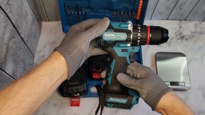 Ударный бесщеточный ШУРУПОВЕРТ (45 нм) + 2 Акб (1500, 18.5 вольт)