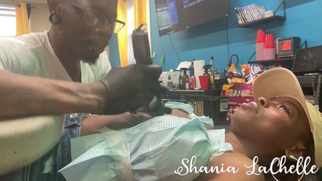 vlog: come with me to get a tattoo *sternum tattoo* смотреть онлайн