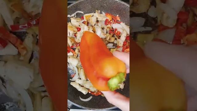 Рисовая лапша ФУНЧОЗА с курицей и овощами