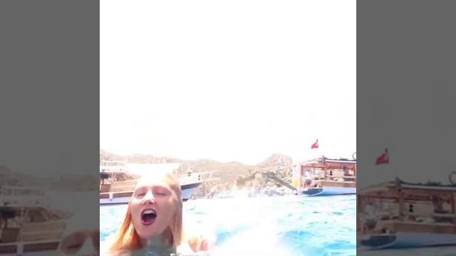 Море