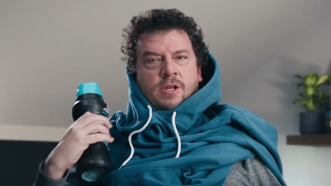 Дэнни МакБрайд в рекламе Downy (из подборки лучших роликов Superbowl LVII по версии Кураж-Бамбей) смотреть онлайн