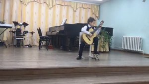 Этюд на гитаре (автор Ф. Сор) 9 лет
