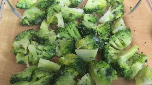 БРОККОЛИ запеченная под сыром. смотреть онлайн