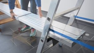 BETRIEBSEINRICHTER TV #25  TeleBoard: Stabil, kompakt und Ausziehbar - KRAUSE