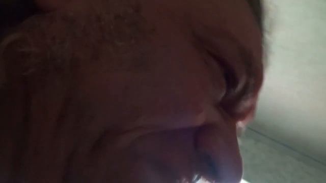 Санбой пришел поддержать заболевшего друга и включил музыку уровня Hans'a Zimmer'а или даже выше смотреть онлайн